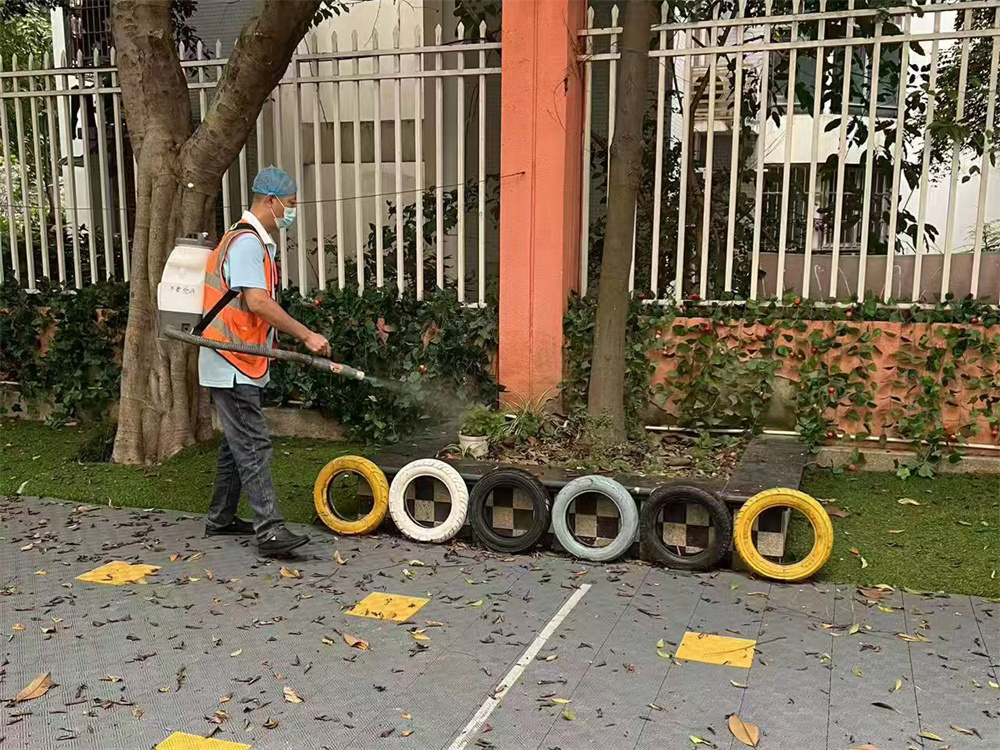 ѧУ